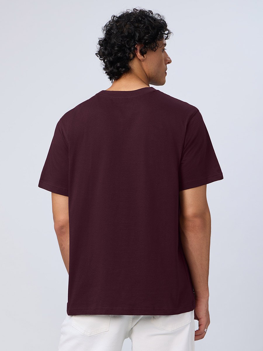 Men Burgundy Relaxed Fit T-Shirt