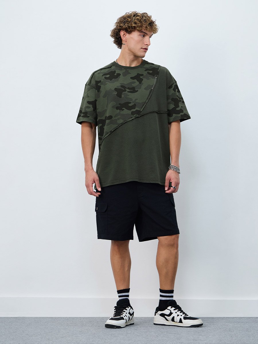 Men Green Camo Panel Oversized T-Shirt