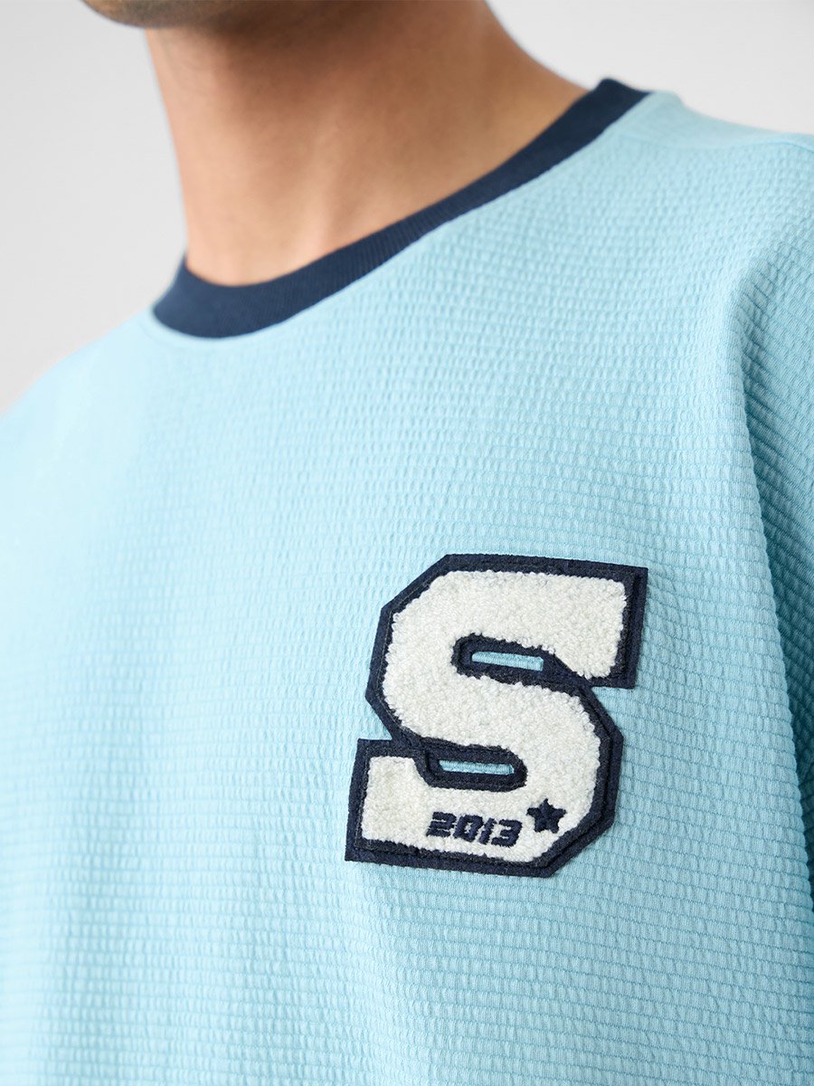 Men Blue Textured Oversized T-Shirt