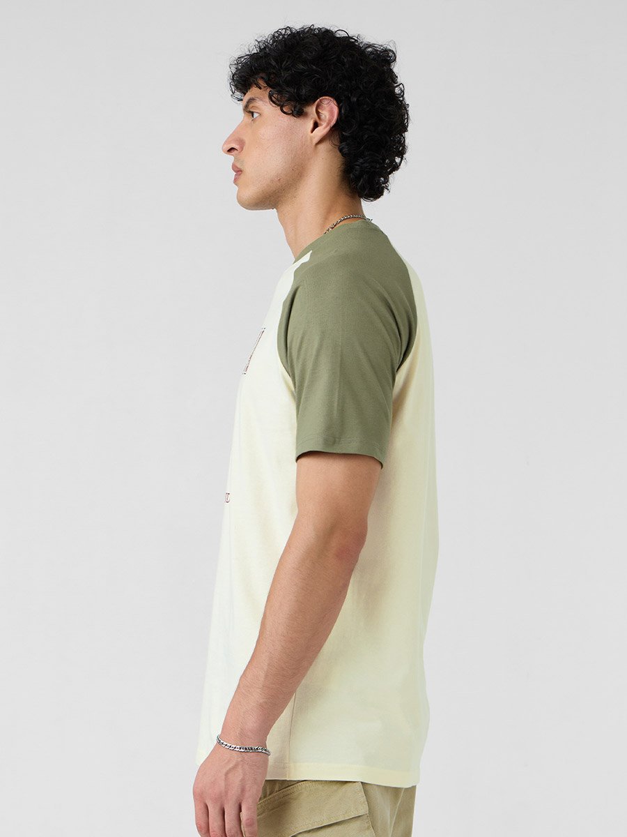 Men Green Raglan Sleeve Printed T-Shirt