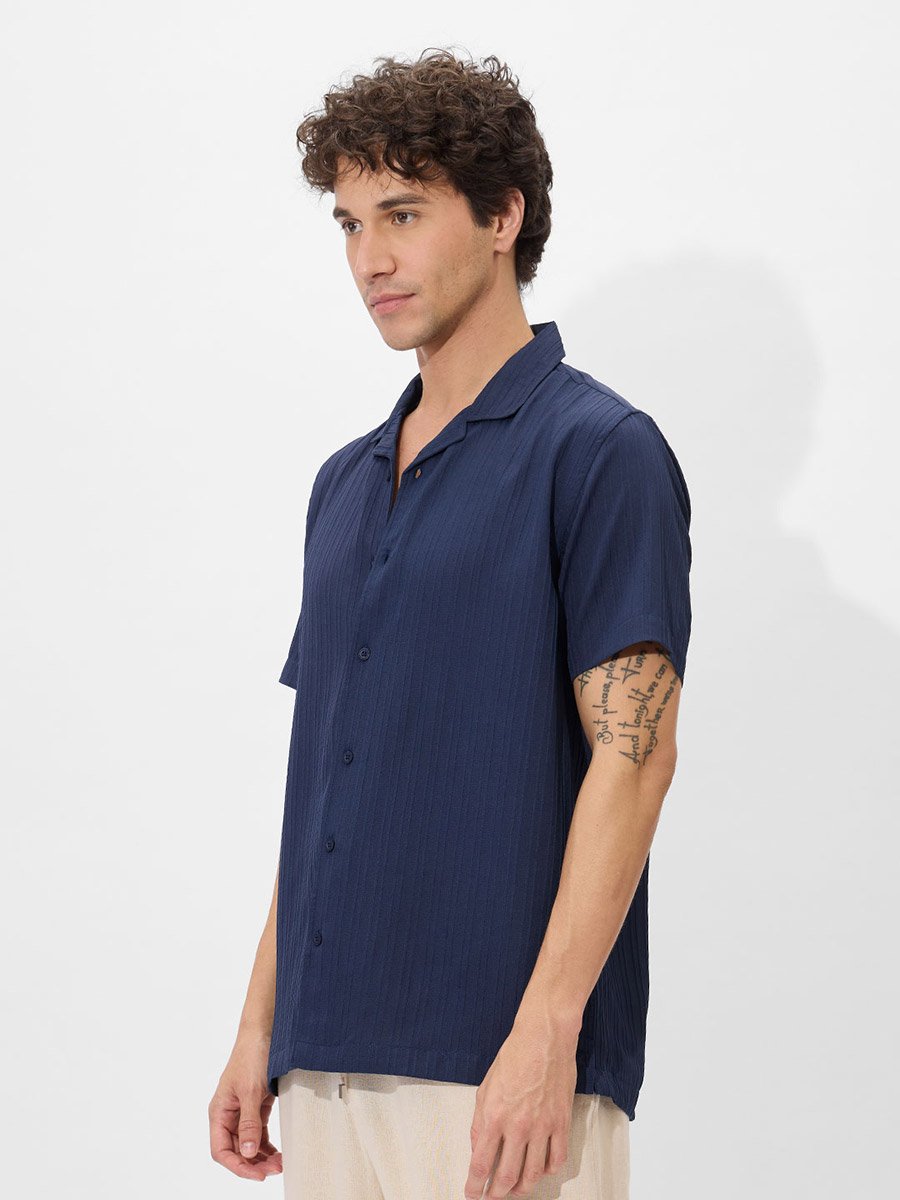 Men Navy Resort Collar Textured Shirt