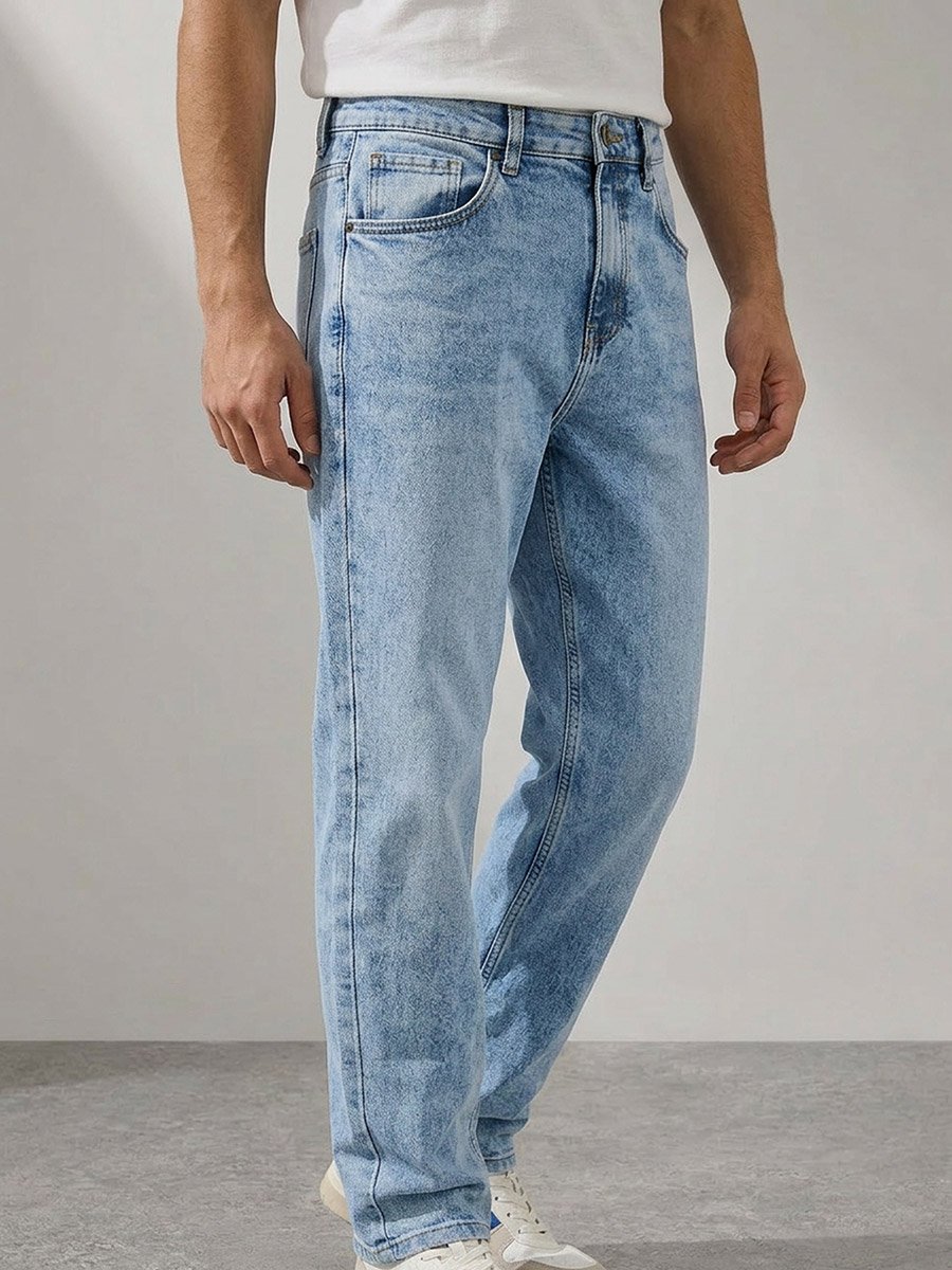 Men Blue Relaxed Fit Washed Jeans