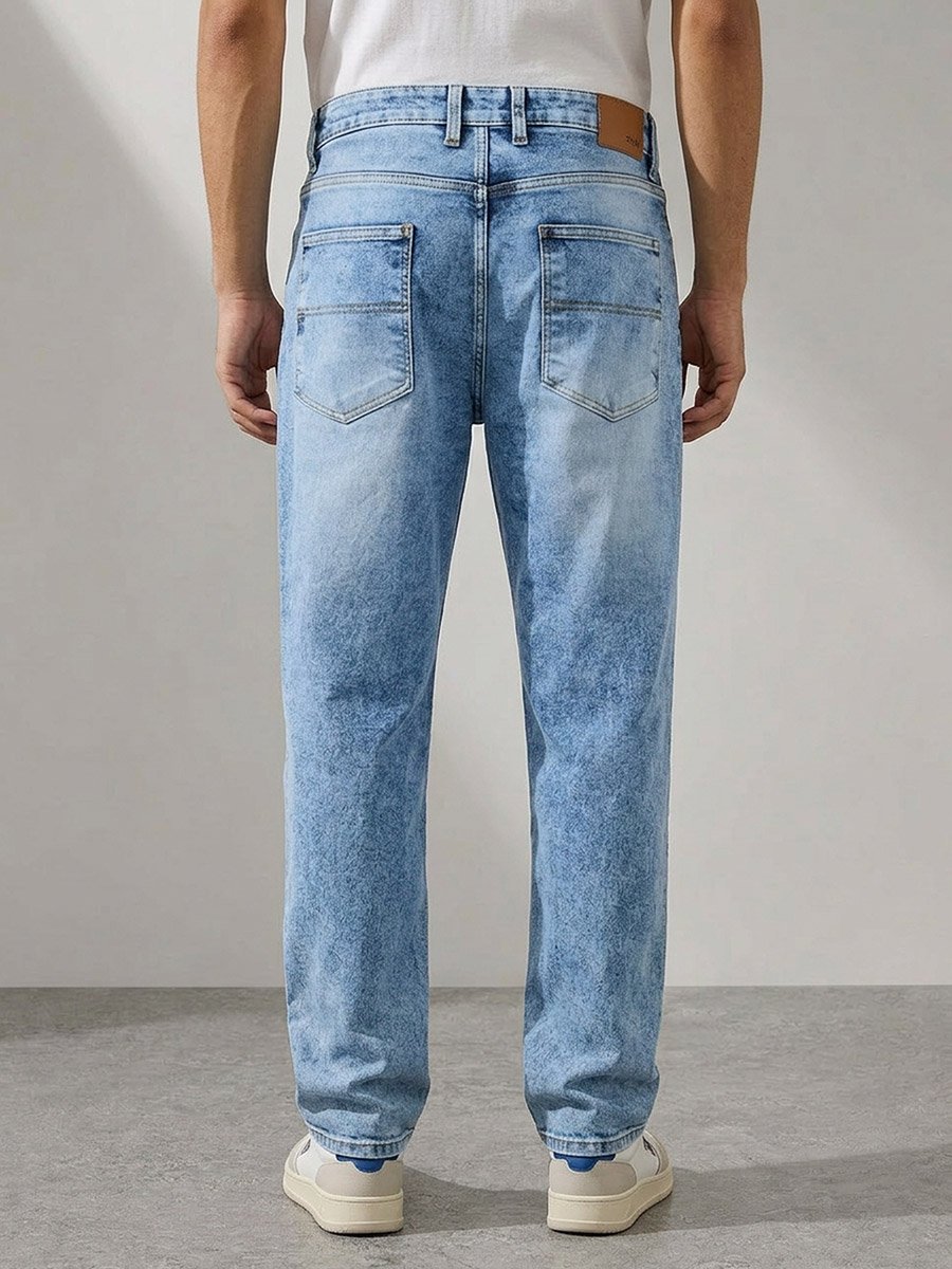 Men Blue Relaxed Fit Washed Jeans