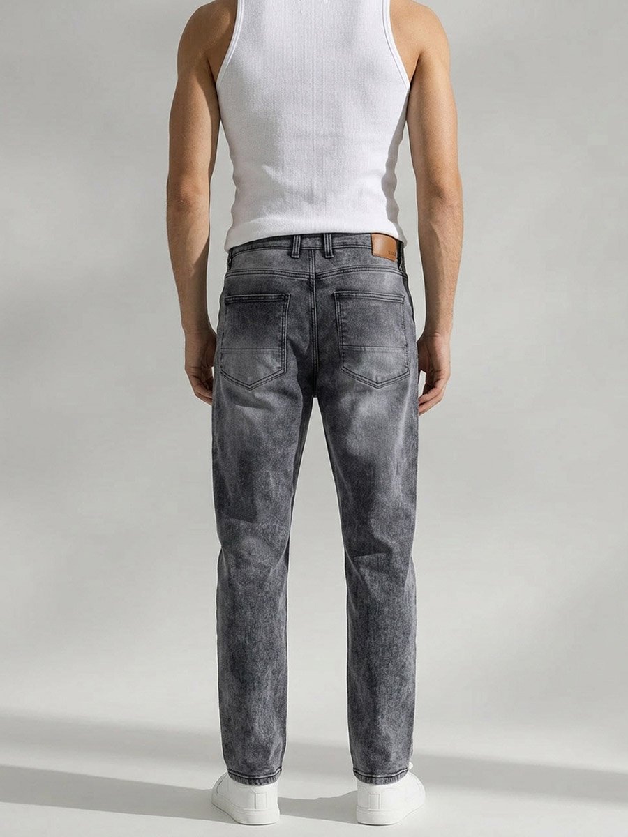Men Black Loose Fit Washed Jeans