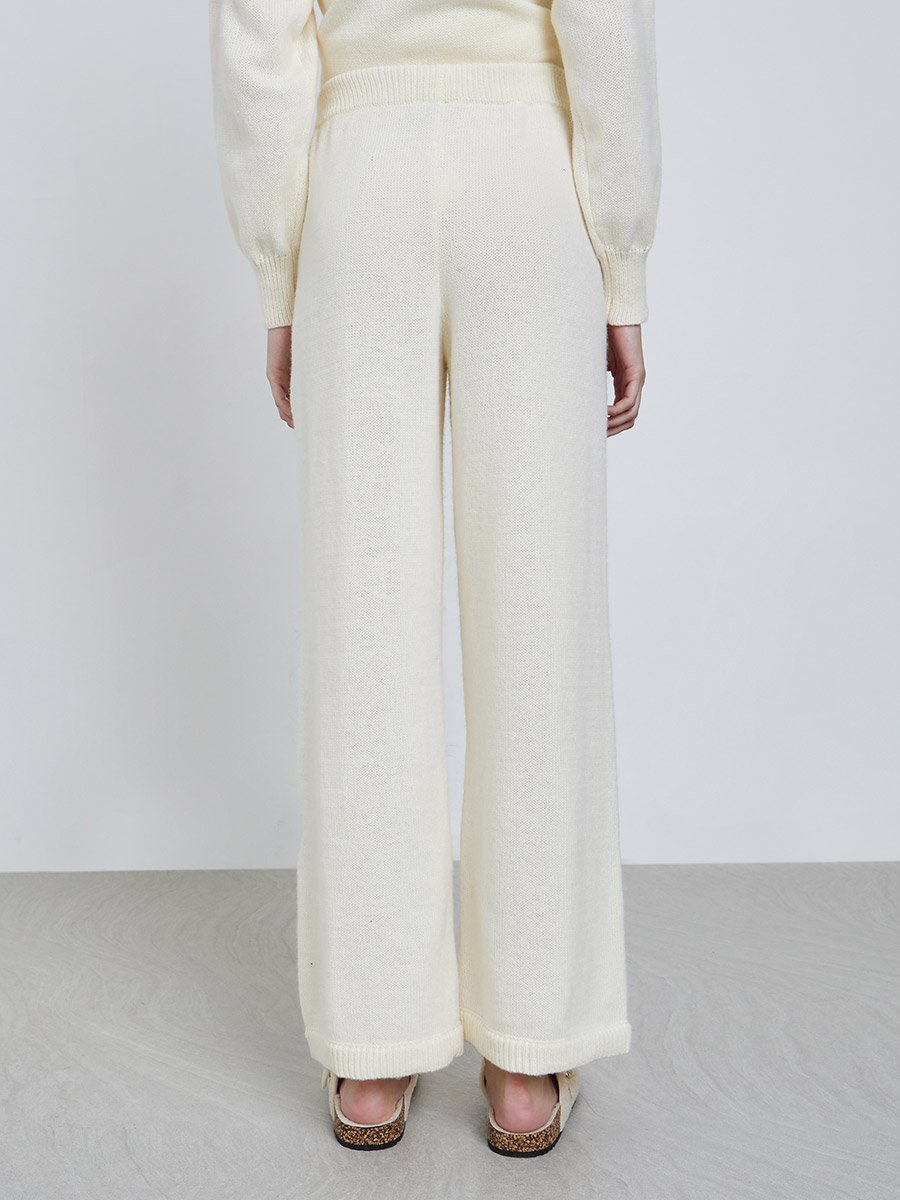 Women Off White Plain Flat Knit Wide Leg Pants