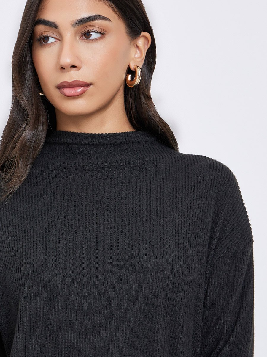 Black Ribbed Dropped Shoulder Knit Top with Slit