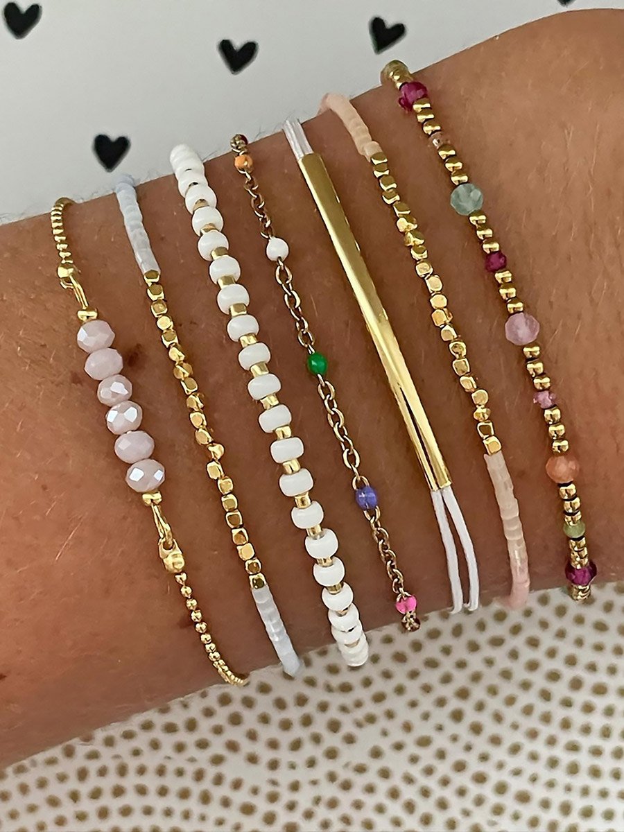 Set of 7 - Assorted Beaded Bracelets