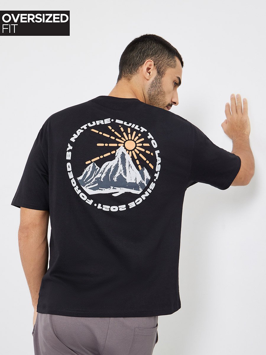 Men Black Graphic Print Oversized T-Shirt