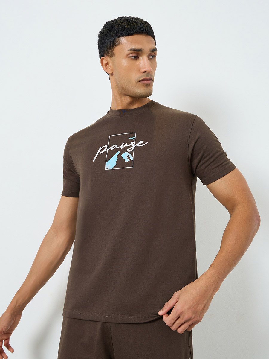 Men Relaxed Fit T-Shirt and Joggers Co-Ords