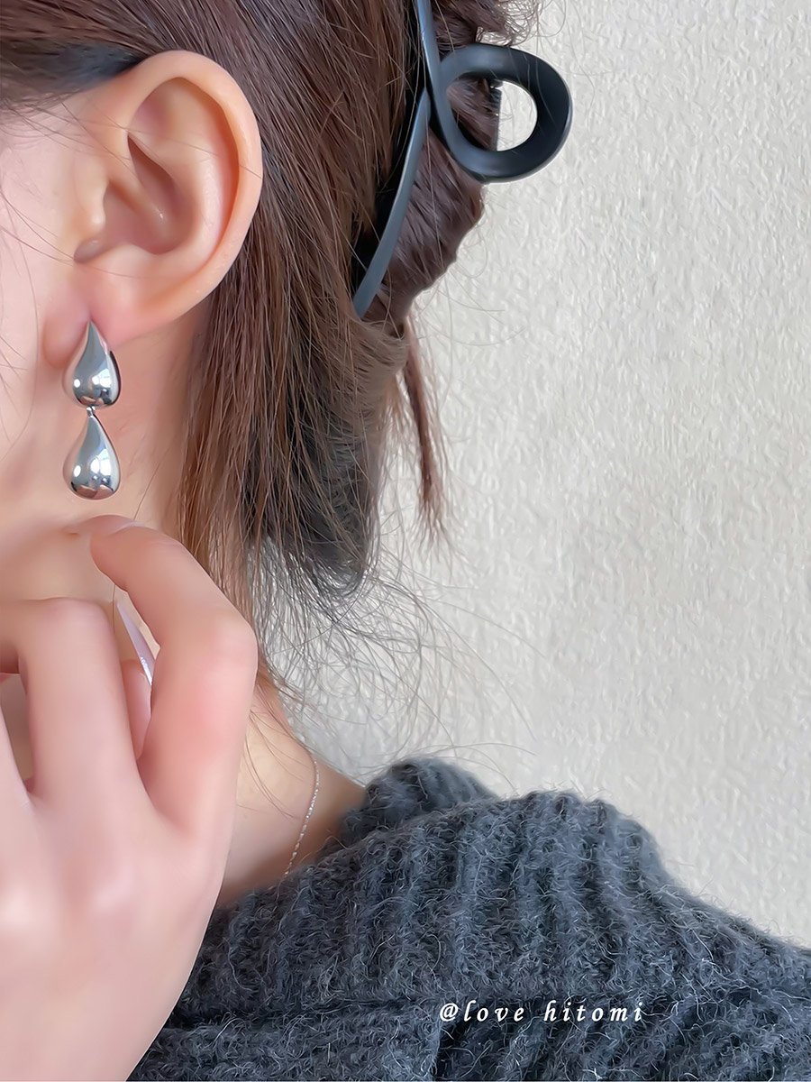Gold Waterdrop Shape Drop Earrings