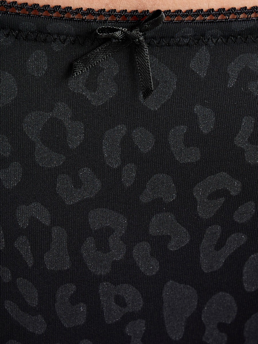 سروال داخلي برازيليان بطبعات حيوانات