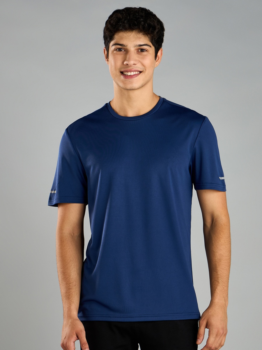 Basic Performance T-Shirt
