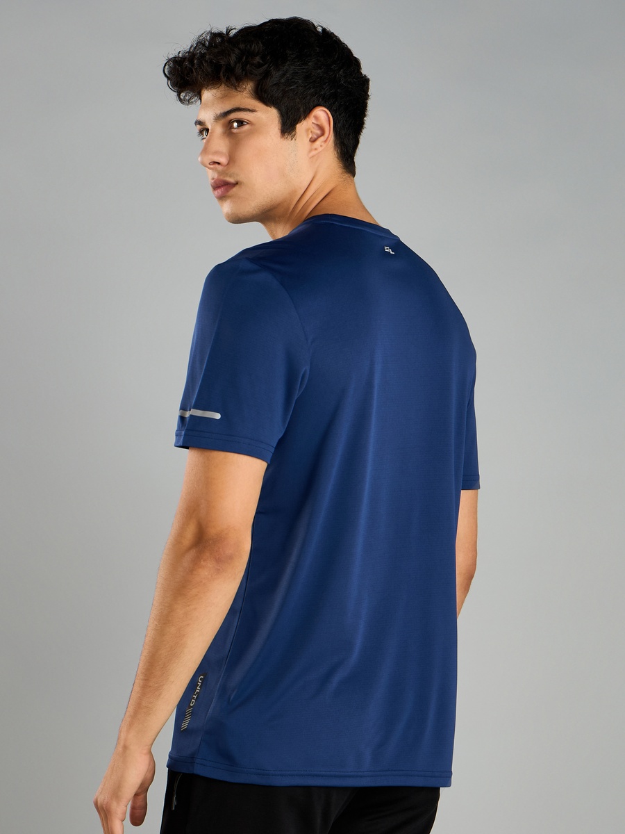Basic Performance T-Shirt