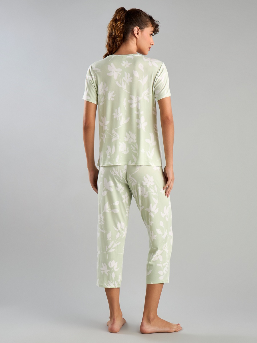 All-Over Floral Print Pyjama Set