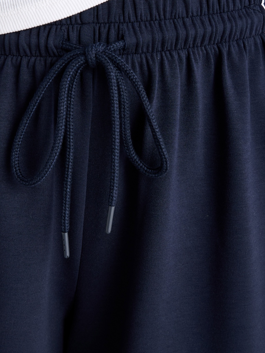 Shorts with Contrast Side Panel