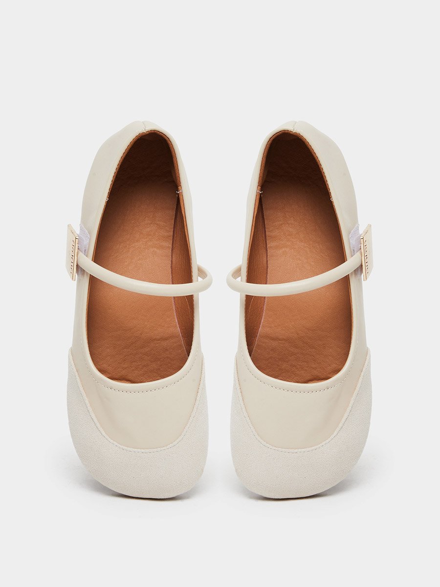Round Toe Metal Buckle Strap Flat Shoes