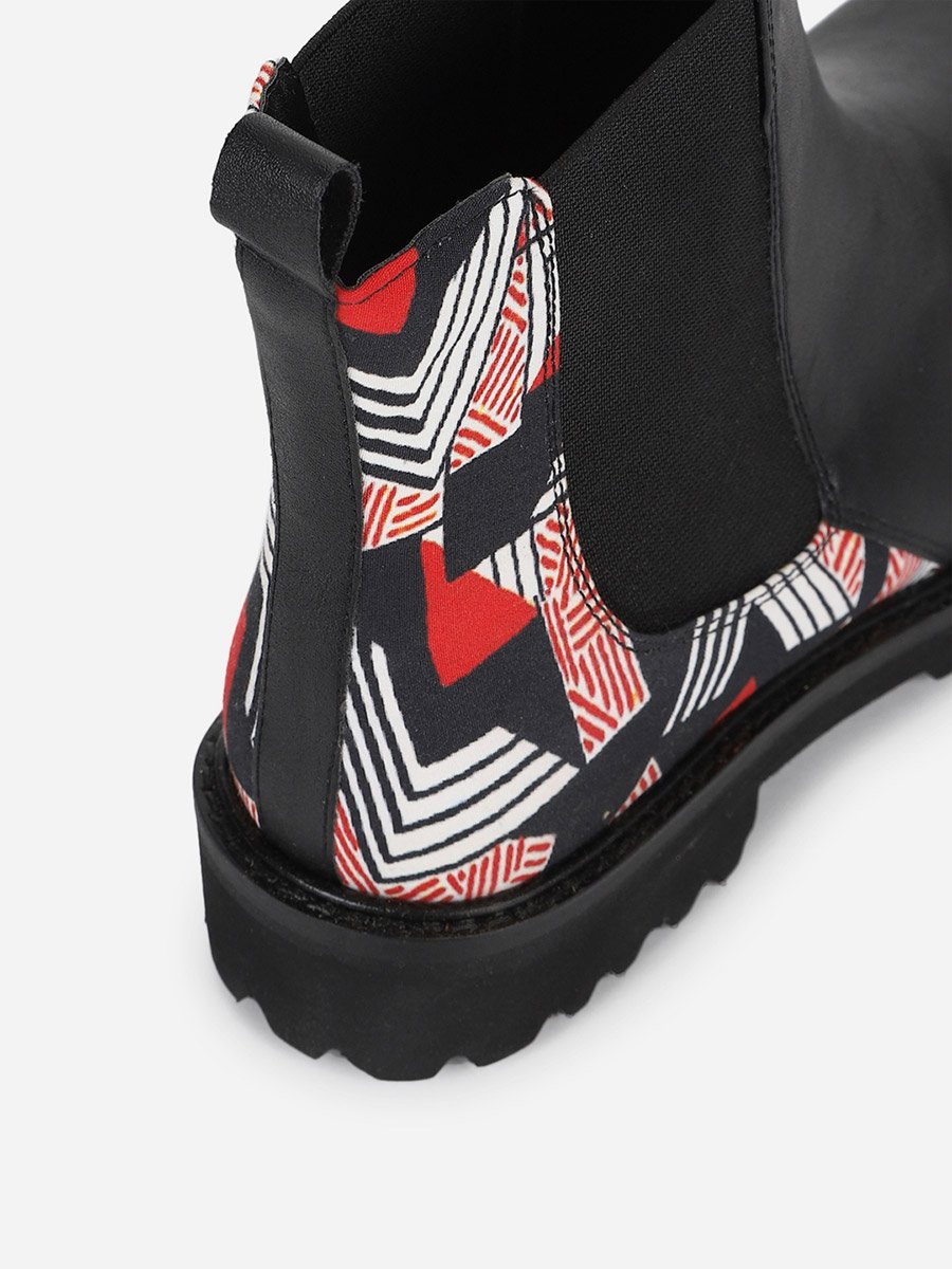 Black Comfortable Lightweight Printed Boots