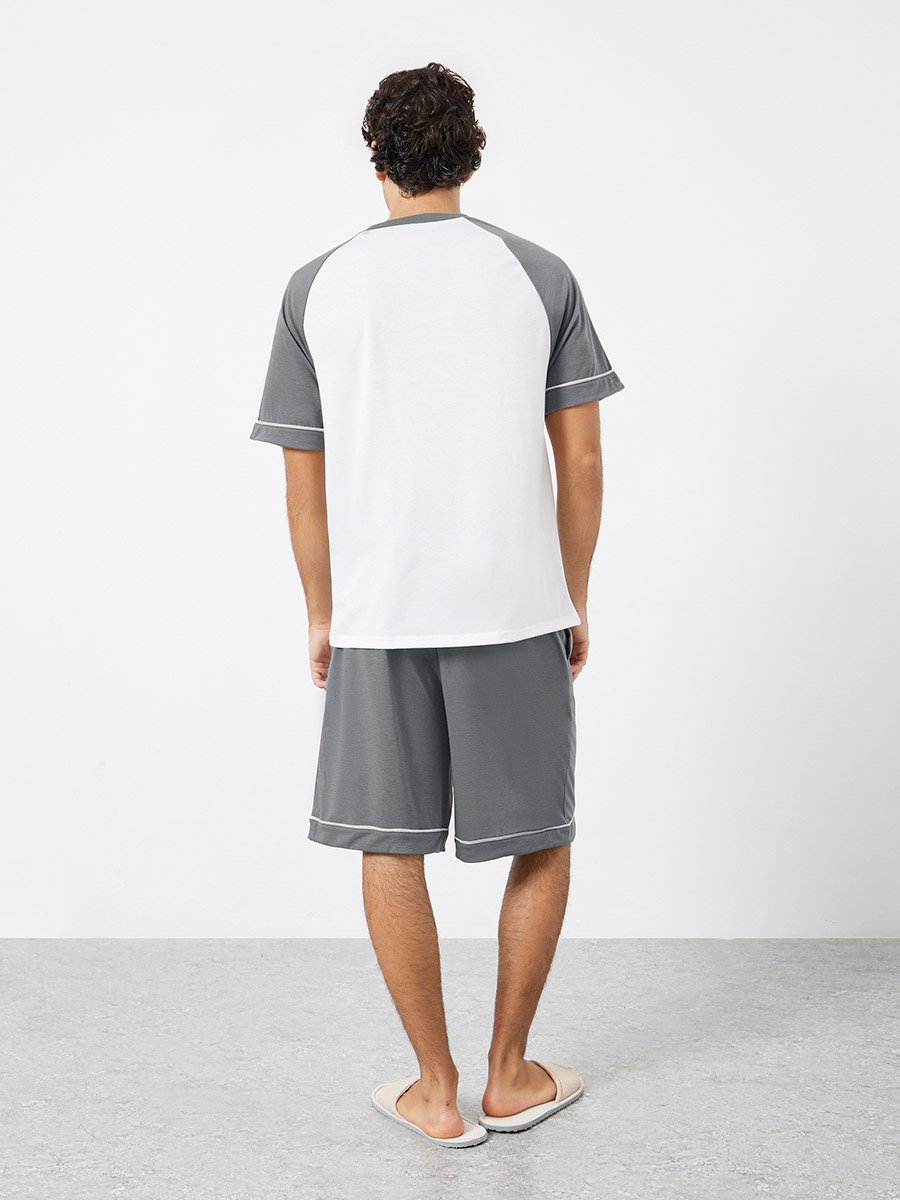 Men Relaxed Fit Raglan Sleeve T-Shirt and Shorts Set