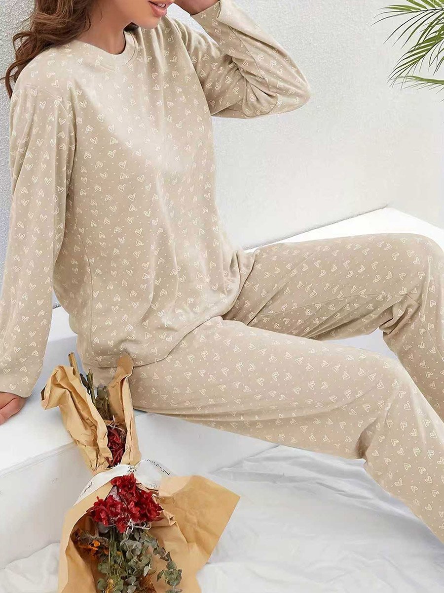 Ditsy Heart Print T-Shirt and Pyjama Set