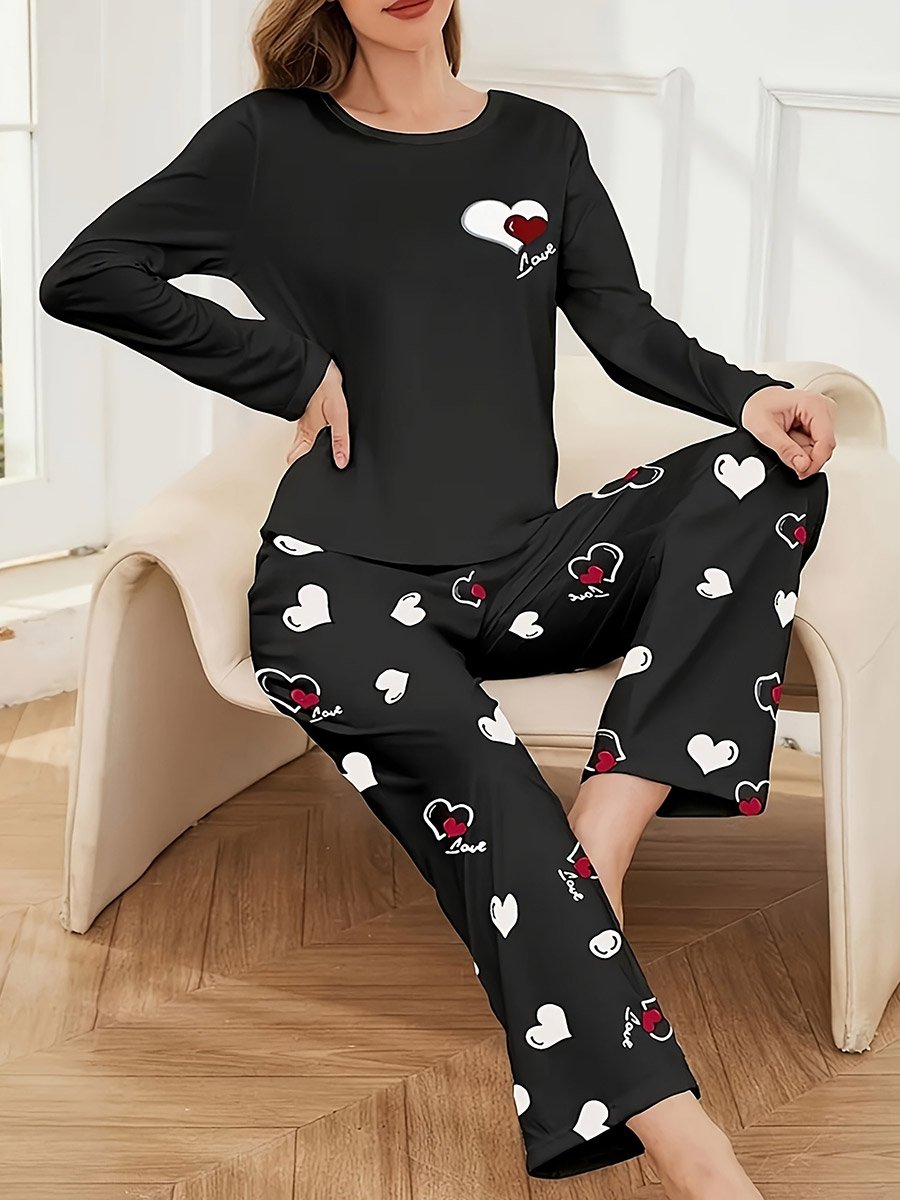Heart Print Long Sleeve T-Shirt and Pyjama Set