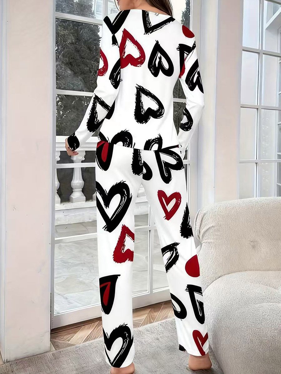 Heart Print Long Sleeve T-Shirt and Pyjama Set