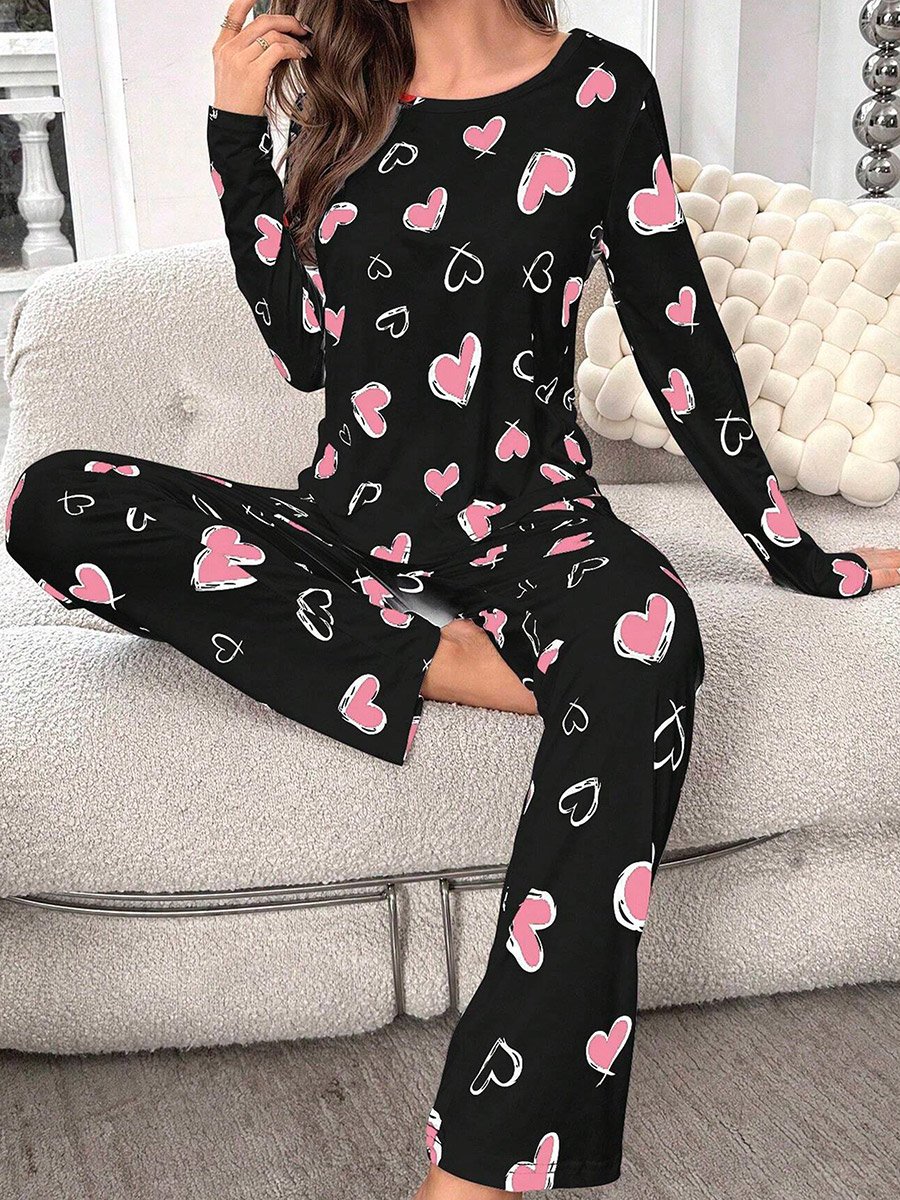 Heart Print Long Sleeve T-Shirt and Pyjama Set
