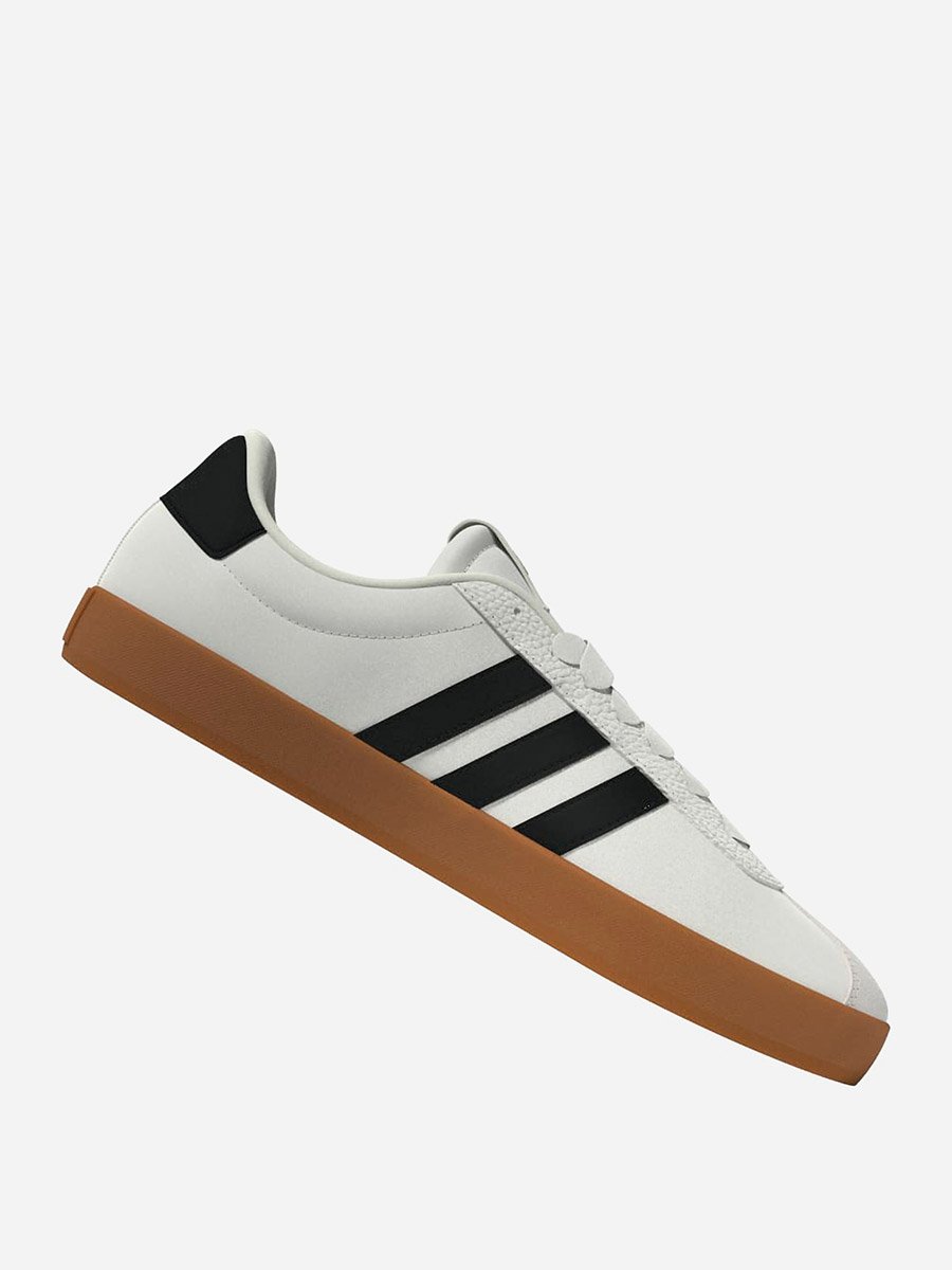 حذاء في إل كورت 3.0