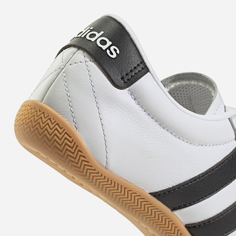 حذاء غراند كورت منخفض