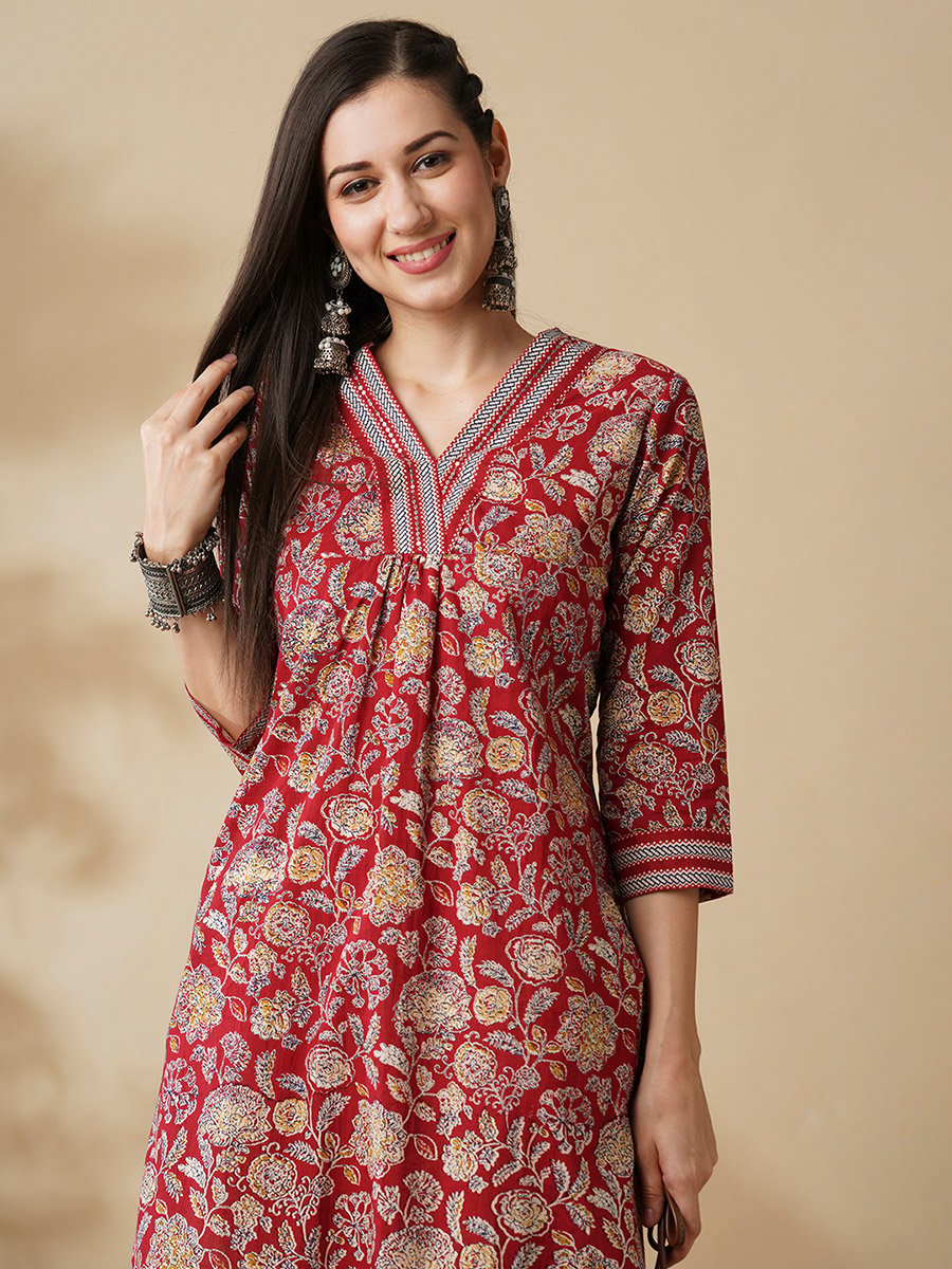 Women Maroon All-Over Floral Printed Sequin A-Line Kurta