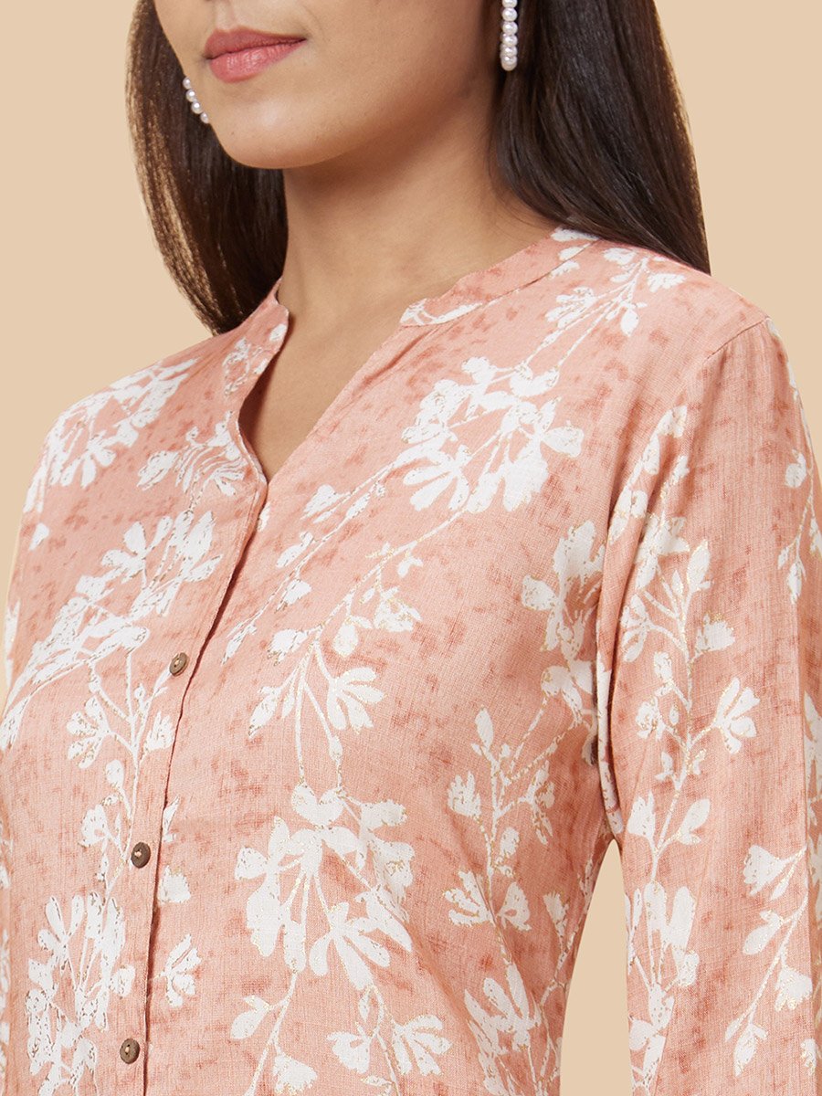 Women Peach Printed Straight Kurta