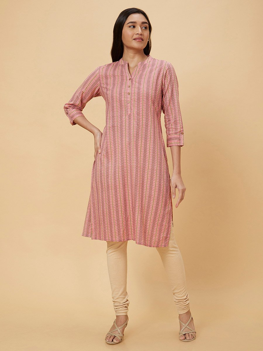 Women Pink Printed Straight Kurta
