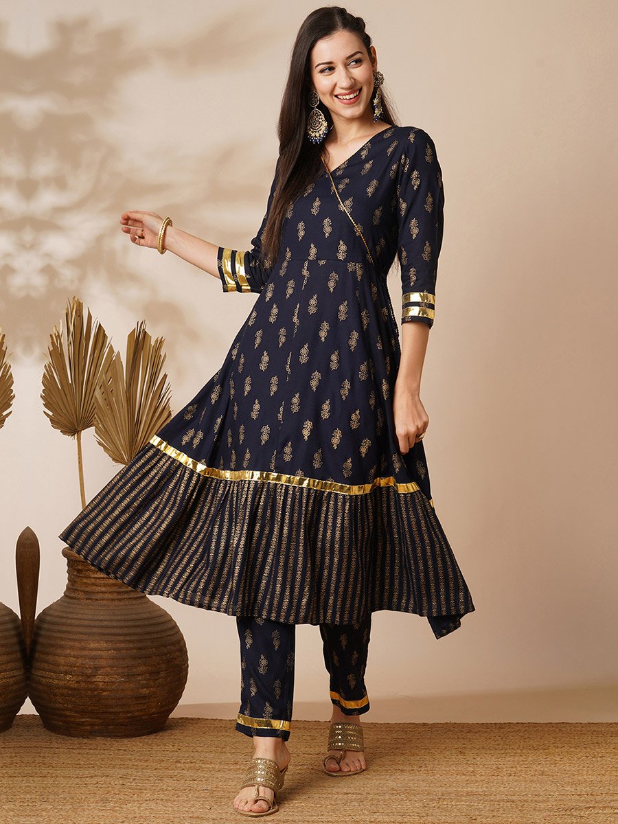 Women Navy Floral Printed Anarkali Kurta with Pants Set