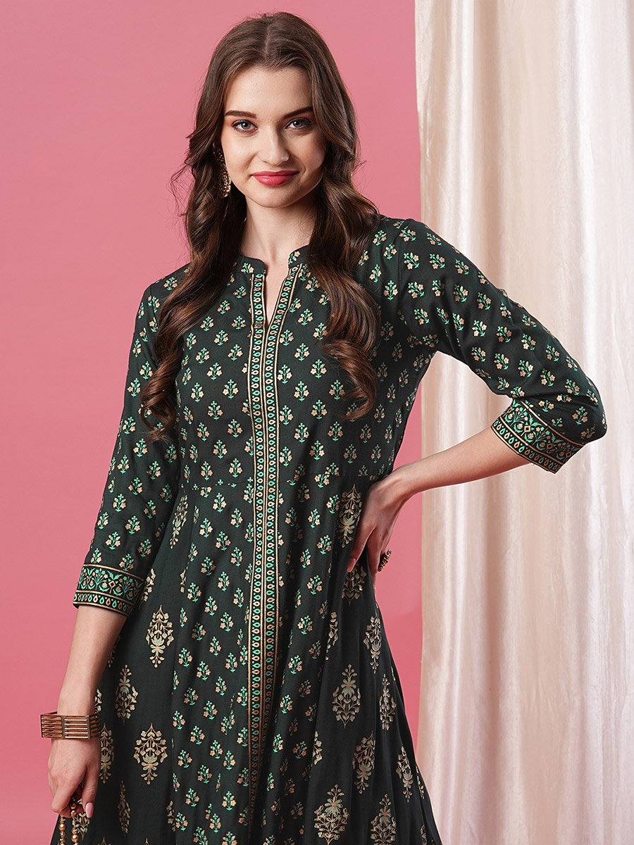 Dark Green Ethnic Motifs Print Paneled Anarkali Kurta