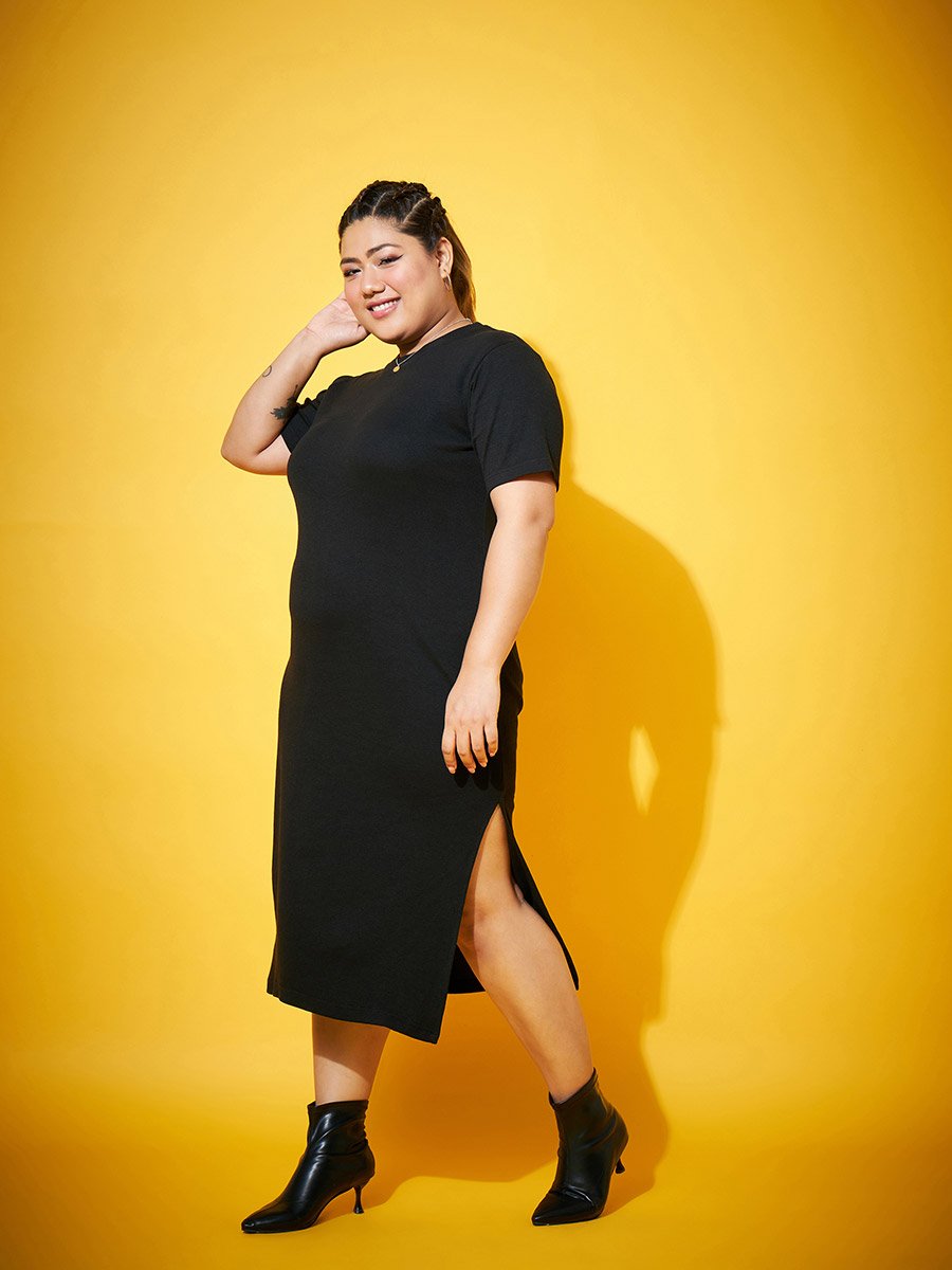 Plus Size Black Side Slit Midi Dress For Women at UAE | Styli