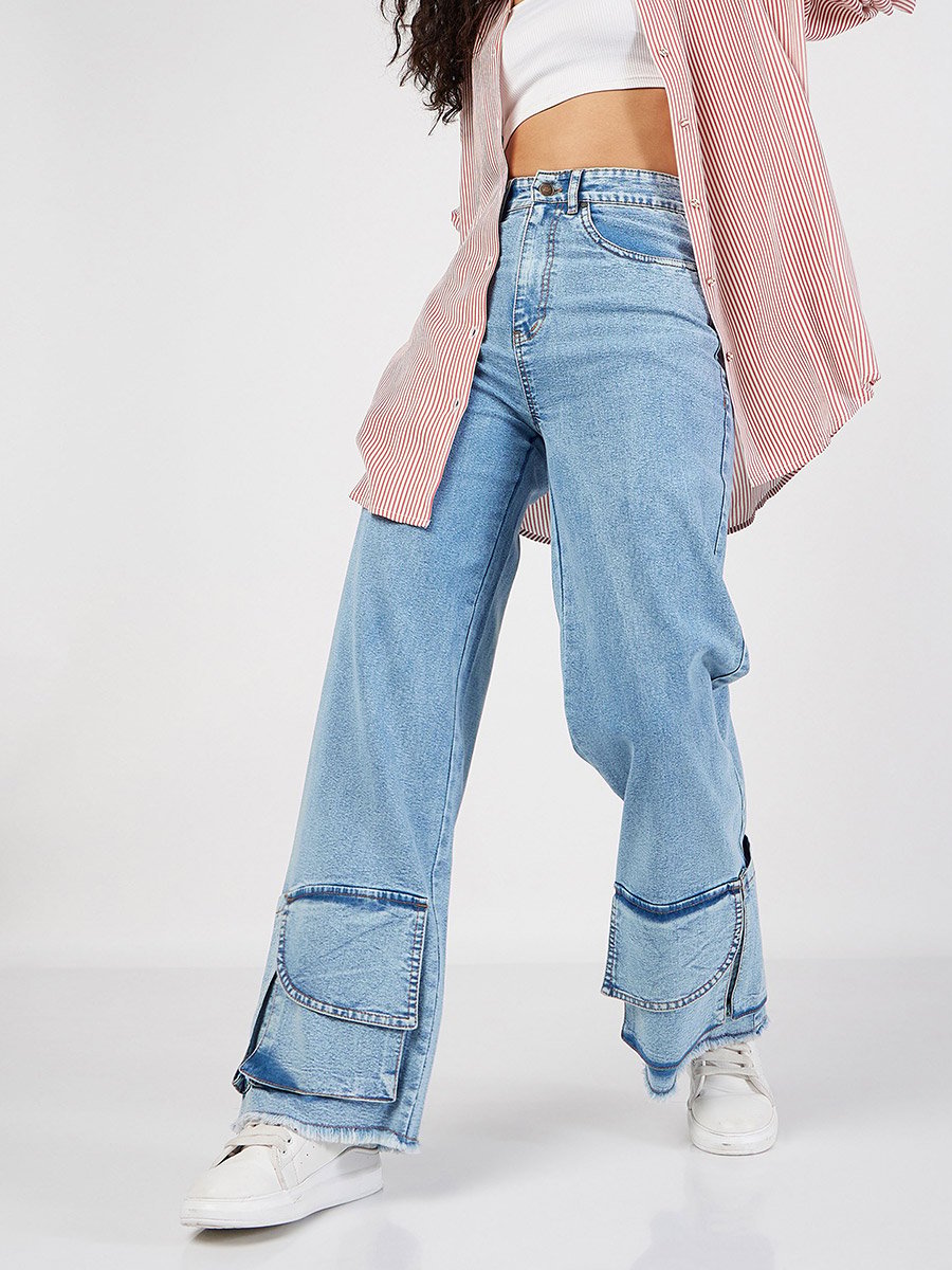 Women Bue High Rise Hem Pocket Detail Straight Jeans