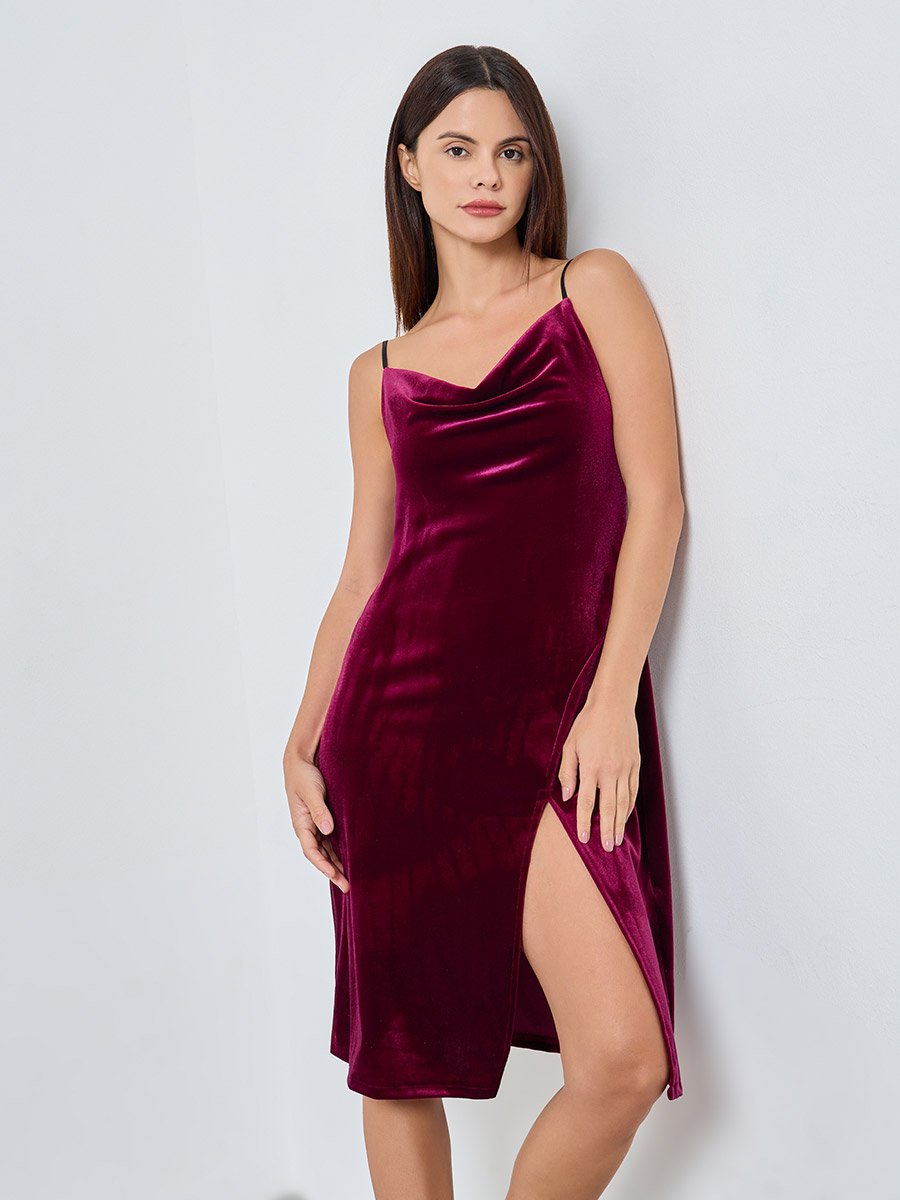 burgundy velvet slip dress Pack of 2 - Contrast Strap and Lace Trim Robe For Women at Kuwait 🚨✨ BIG NEWS ✨🚨 Carnival Outfits Wrap Dress Size:XS Hang To Dry