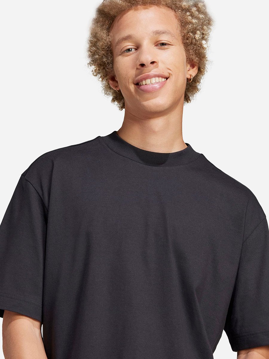 Essentials Lose Fit Three Bar Men T-Shirt Black