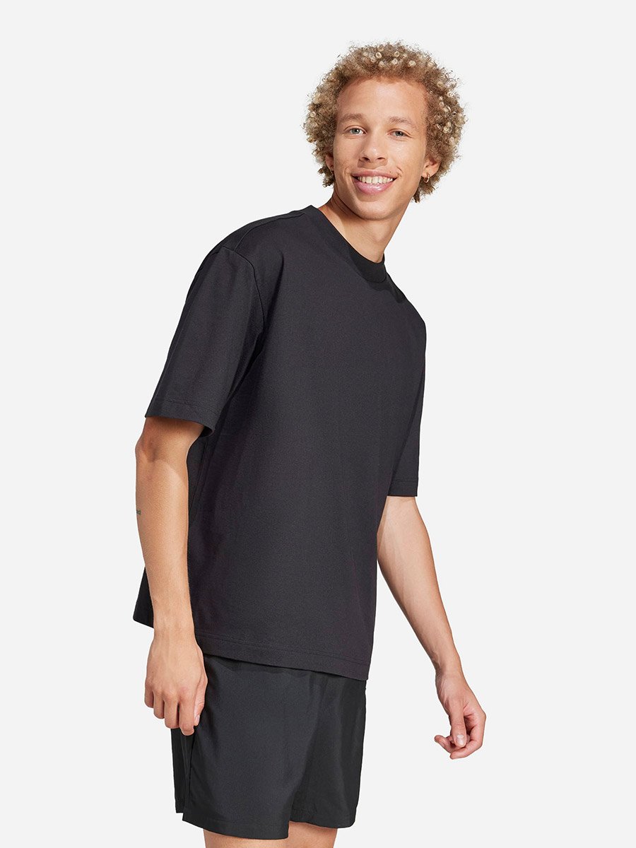 Essentials Lose Fit Three Bar Men T-Shirt Black