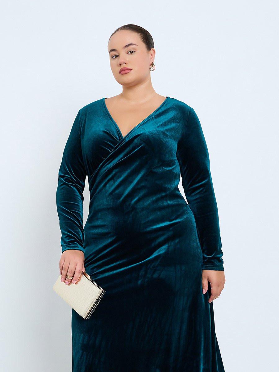 Plus Size Velvet Look Wrap Maxi Dress For Women at UAE | Styli Plus Size Velvet Look Wrap Maxi Dress For Women at UAE | Styli
