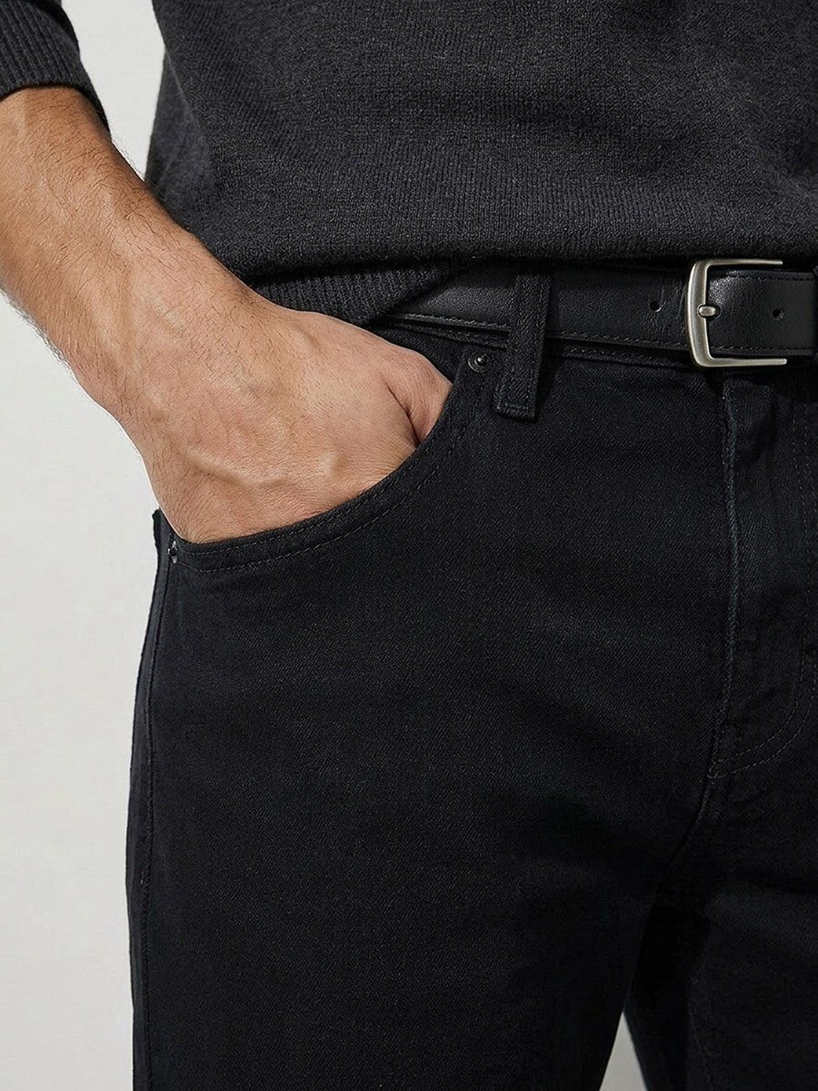 Men Black Slim Fit Jeans