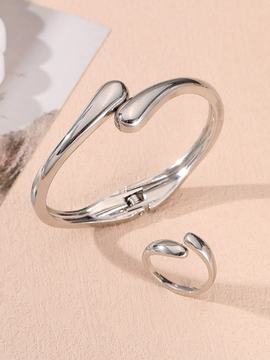 Waterdrop Shape Ring And Cuff Bracelet Jewelry Set