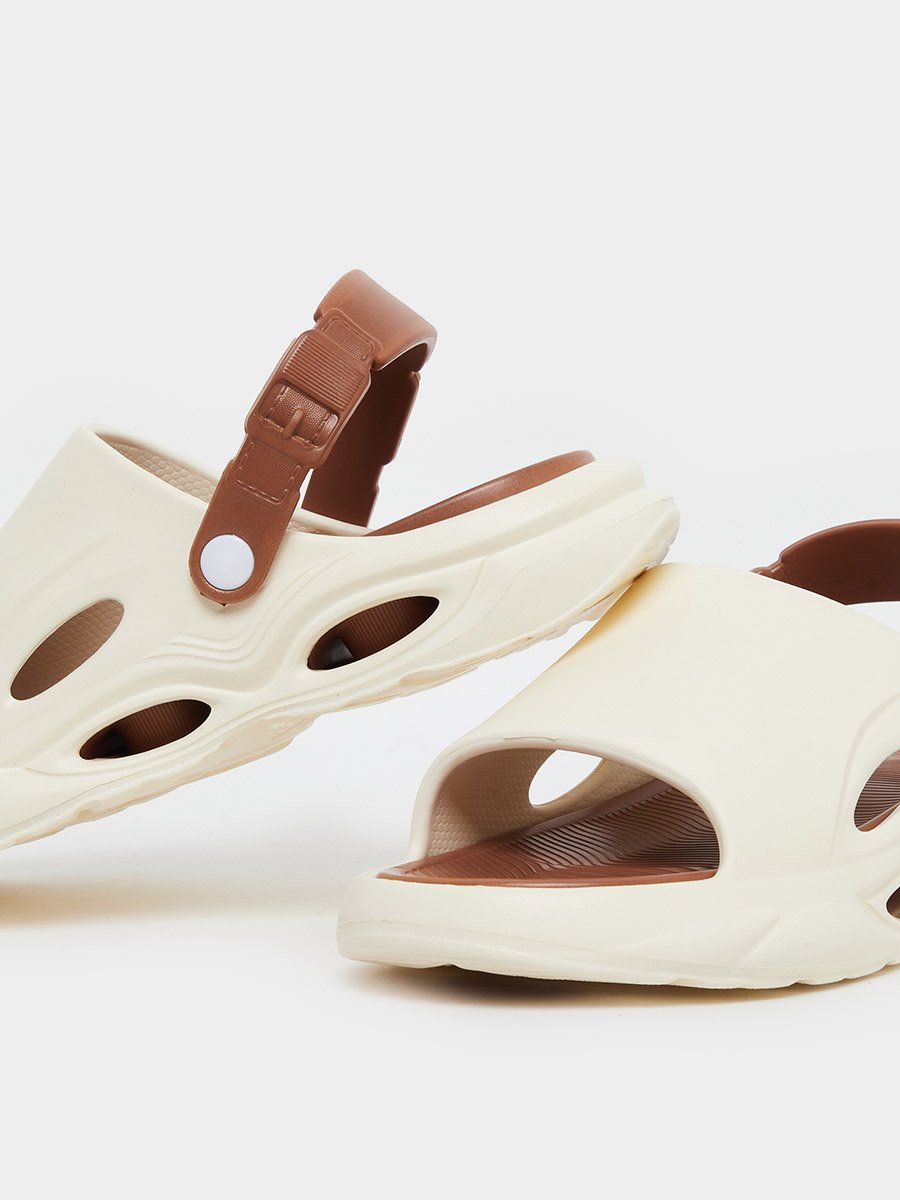 Cut-Out Detail Back Strap Comfort Sandals