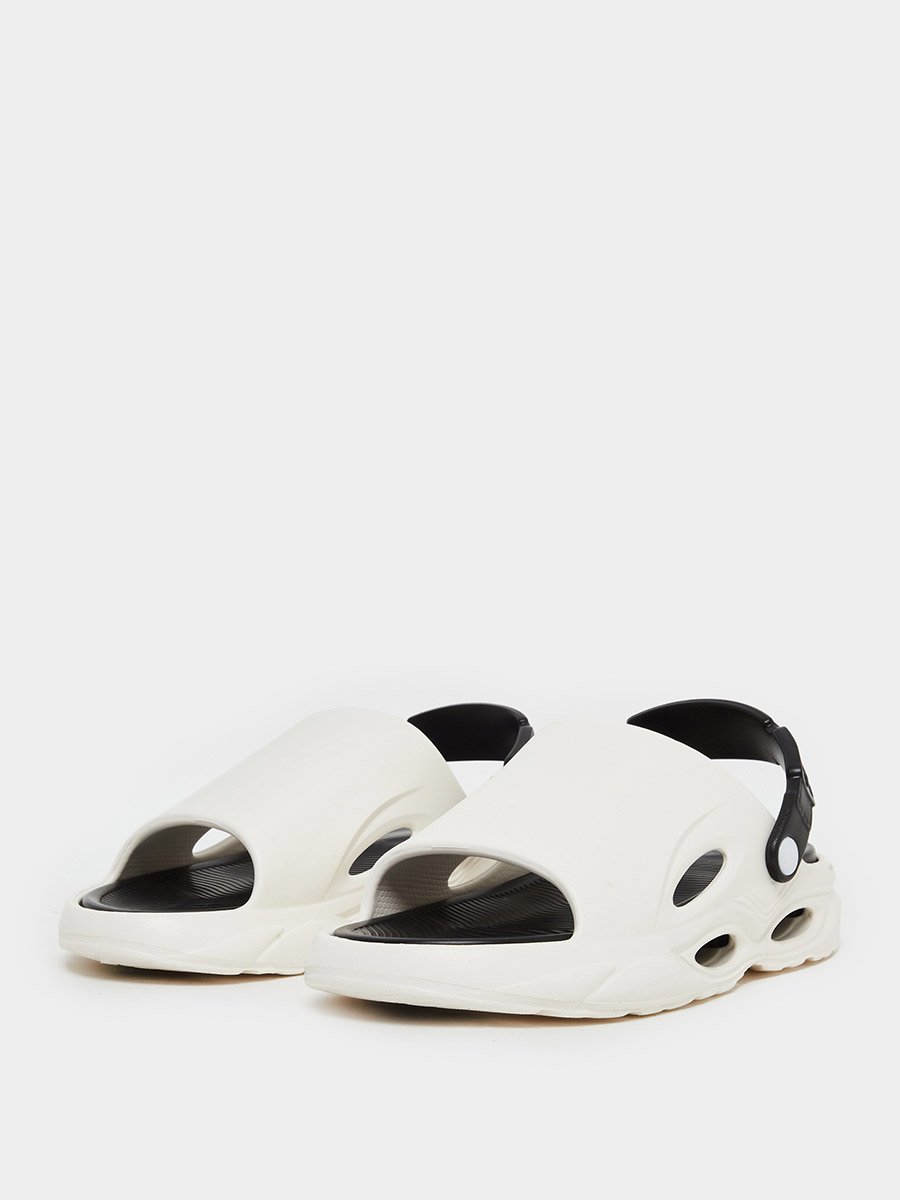 Cut-Out Detail Back Strap Comfort Sandals