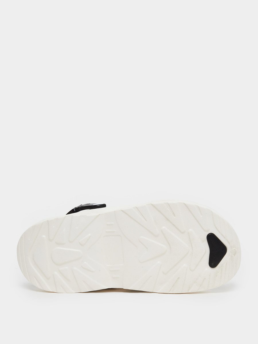 Cut-Out Detail Back Strap Comfort Sandals