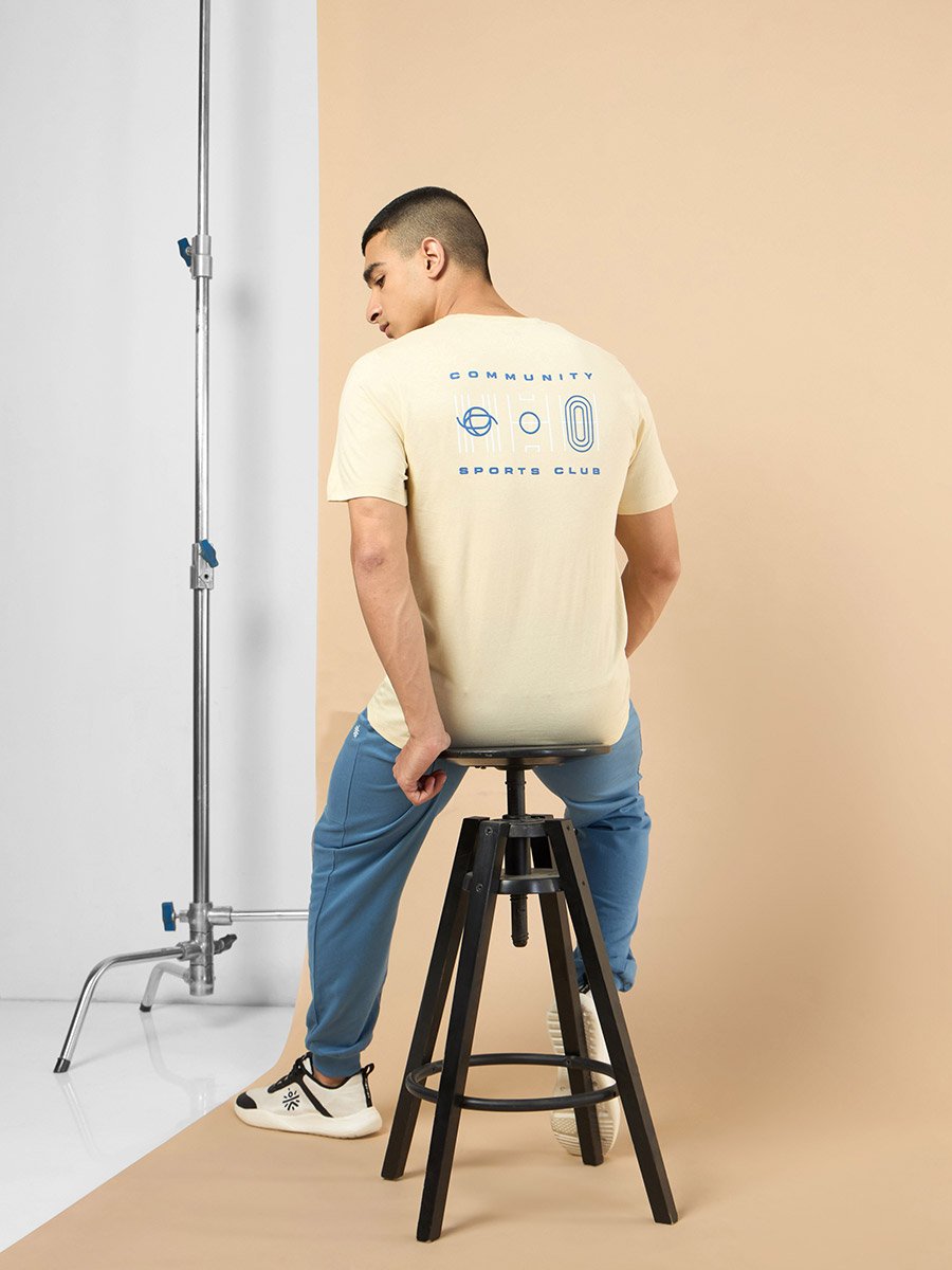 Men Beige Graphic Print Short Sleeve T-Shirt