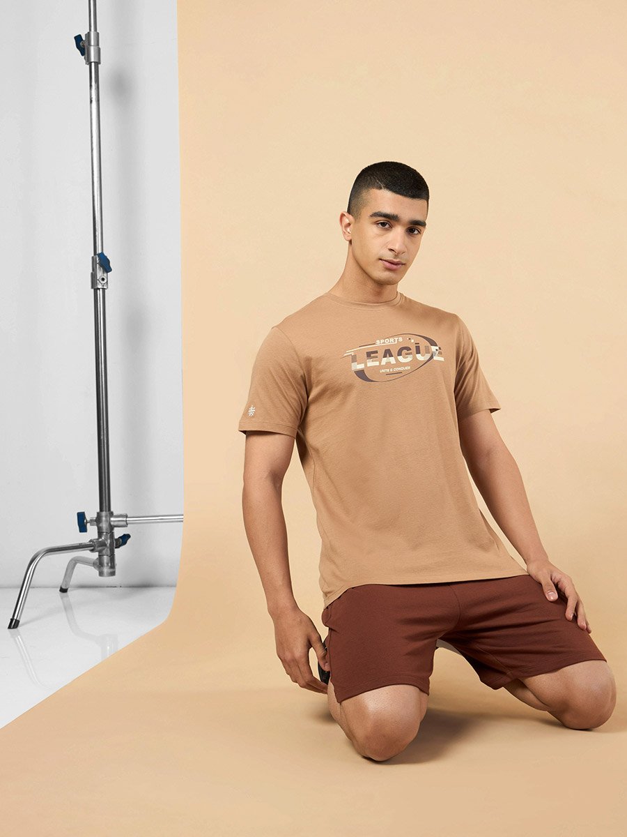 Men Brown Sports League Graphic Print Short Sleeve T-Shirt