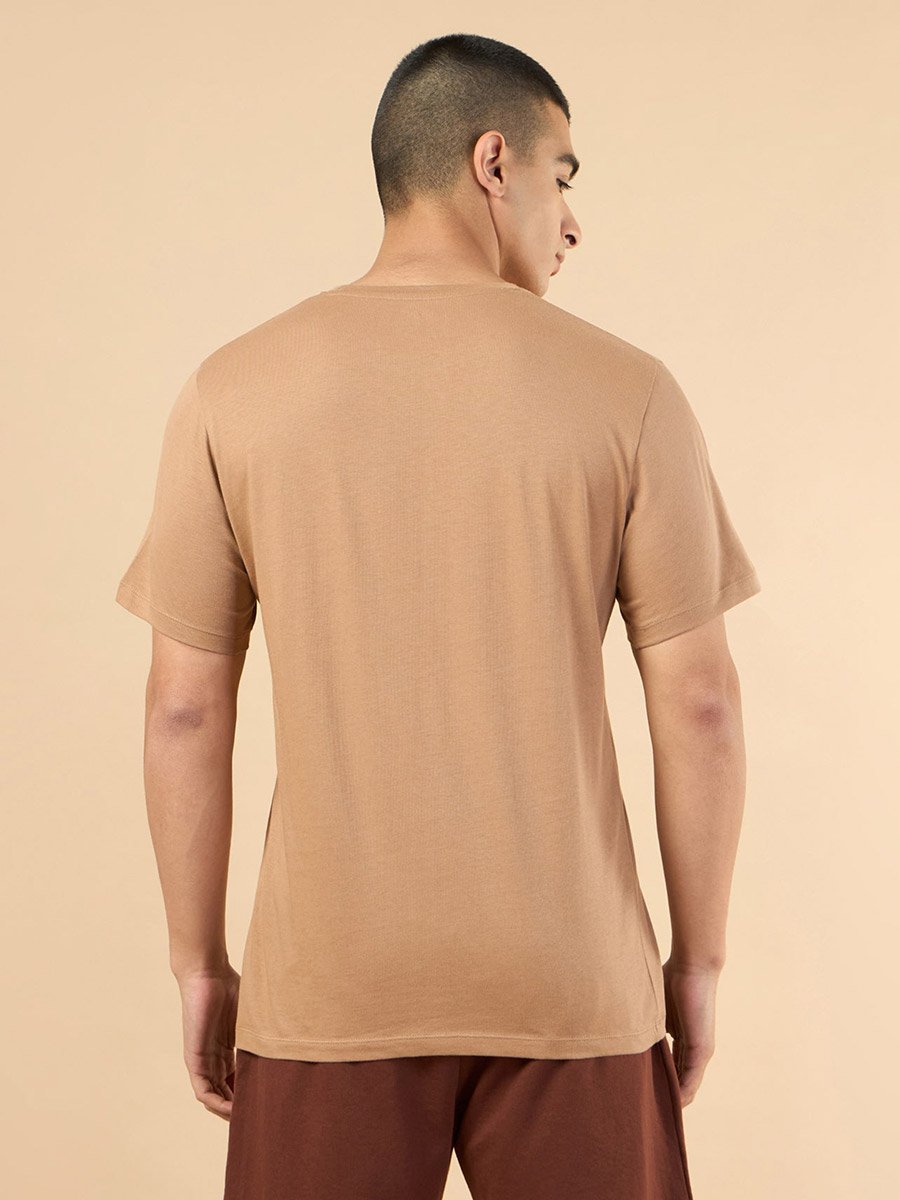 Men Brown Sports League Graphic Print Short Sleeve T-Shirt