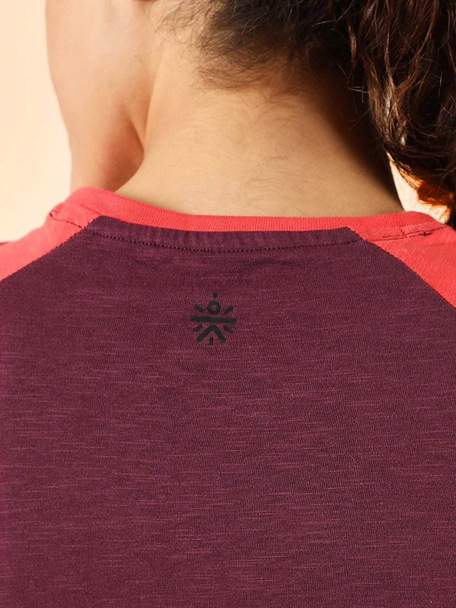 Maroon Graphic Print Raglan Sleeve T-Shirt