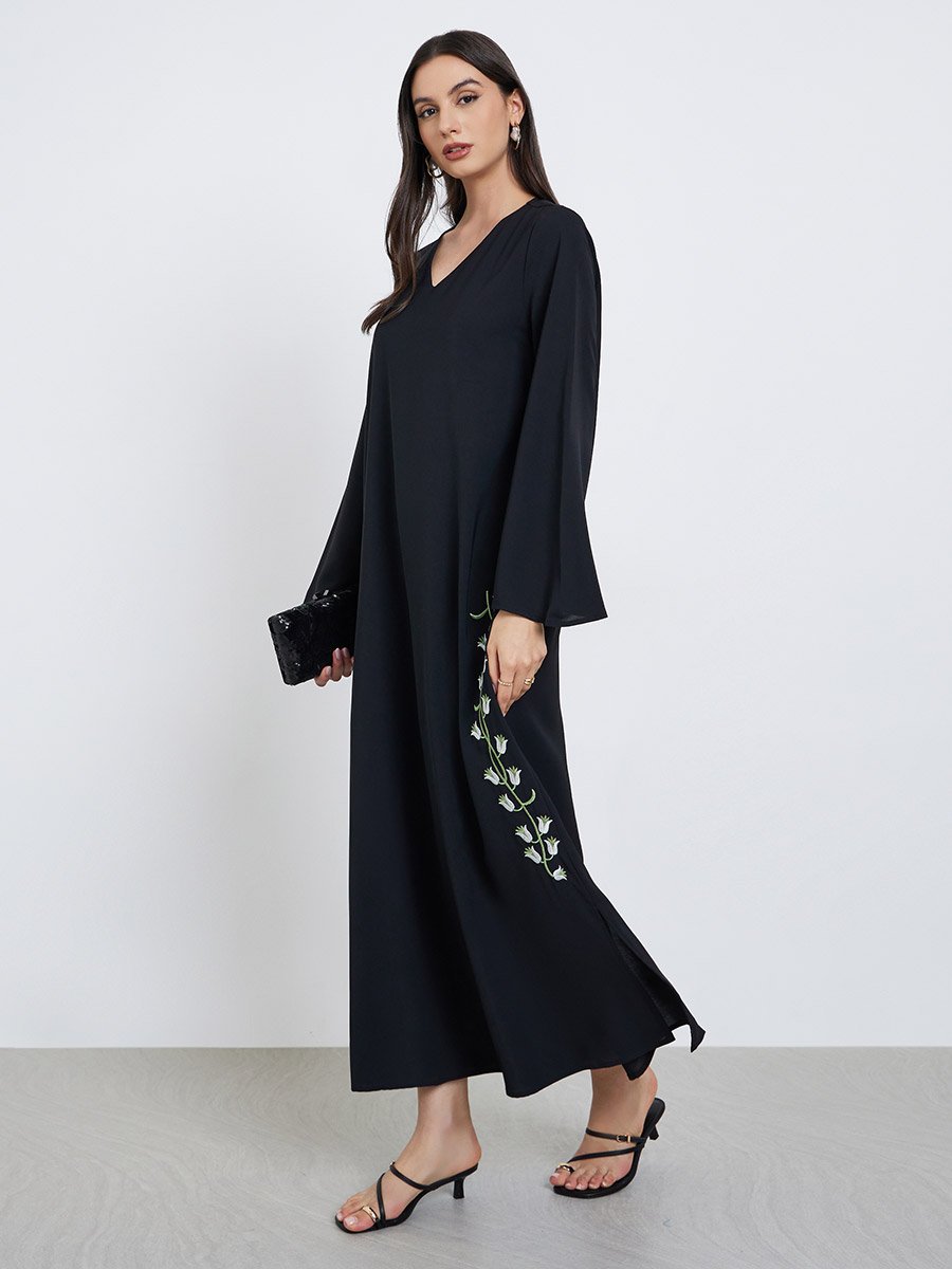 Black Floral Embroidery Jalabiya with Slit Hem