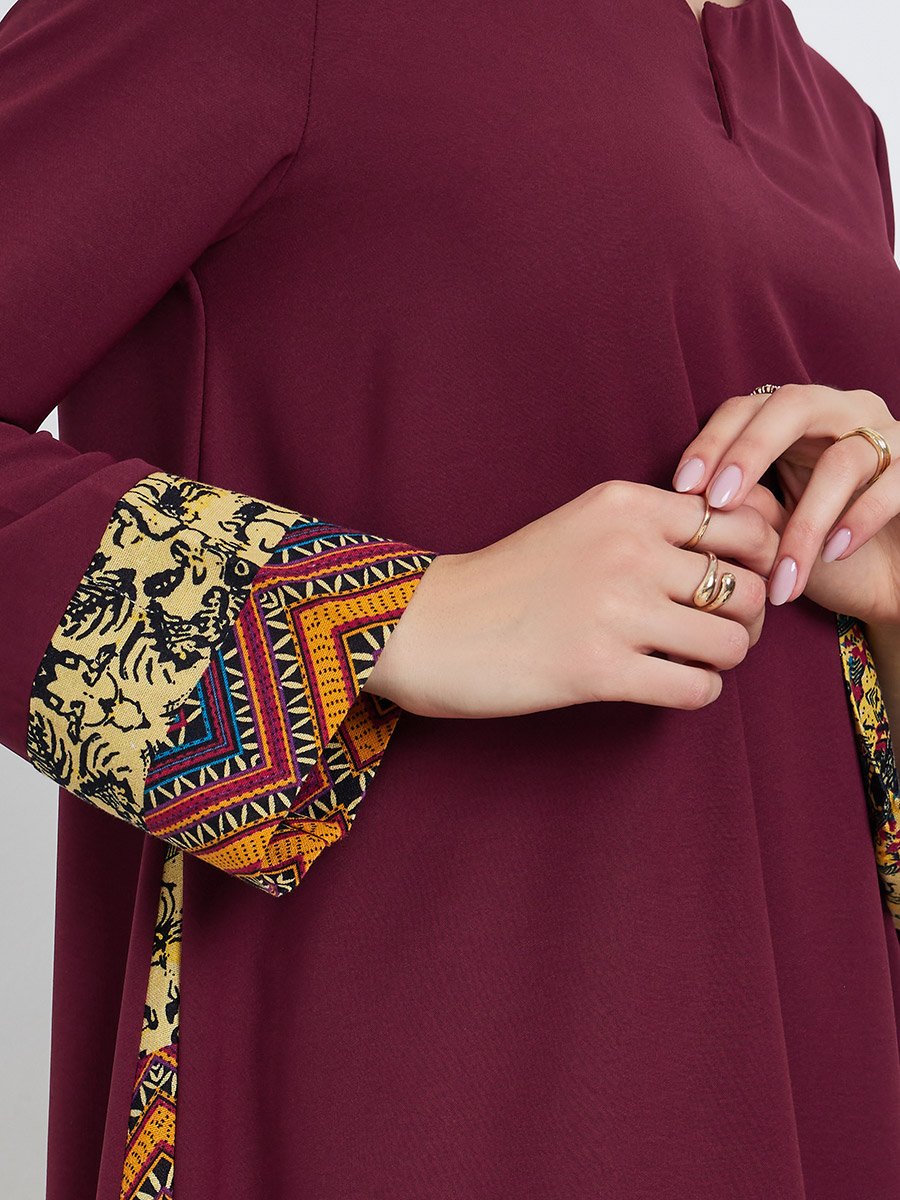 Burgundy Printed Side Panel Jalabiya